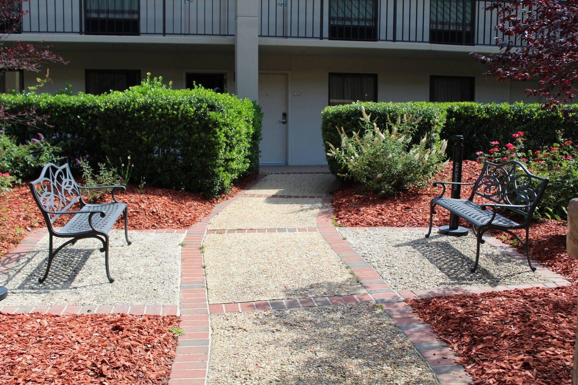 Surestay Plus Hotel By Best Western Southern Pines Pinehurst Buitenkant foto