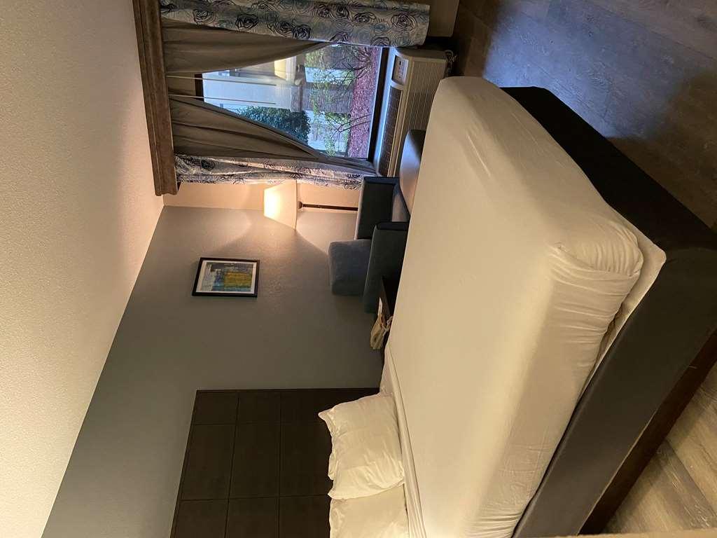 Surestay Plus Hotel By Best Western Southern Pines Pinehurst Kamer foto